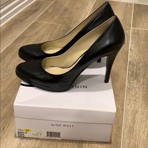 Nine West Leather Pumps